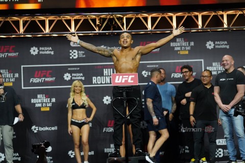 UFC döyüşçüləri üz-üzə - FOTO/VİDEO