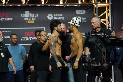 UFC döyüşçüləri üz-üzə - FOTO/VİDEO