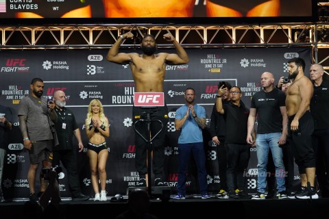 UFC döyüşçüləri üz-üzə - FOTO/VİDEO