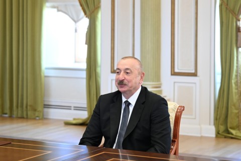 Prezident İlham Əliyev UFC-nin prezidentini qəbul edib - FOTO