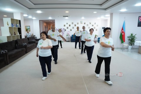 Жители дома престарелых готовятся к турниру Challenge, который пройдет в Баку - ФОТО