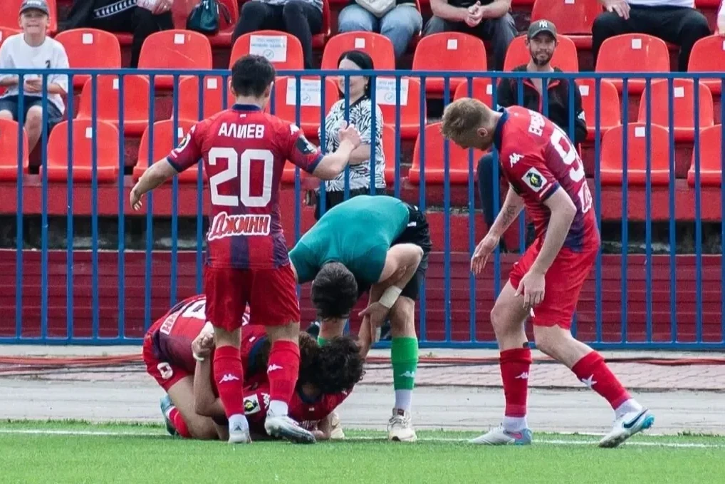Rusiya klubundan azərbaycanlı futbolçu ilə bağlı QƏRAR