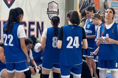 Basketbolçularımızdan "Airom Cup"a uğurlu start -  FOTO