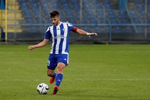 Monteneqrolu futbolçu "Kəpəz"də