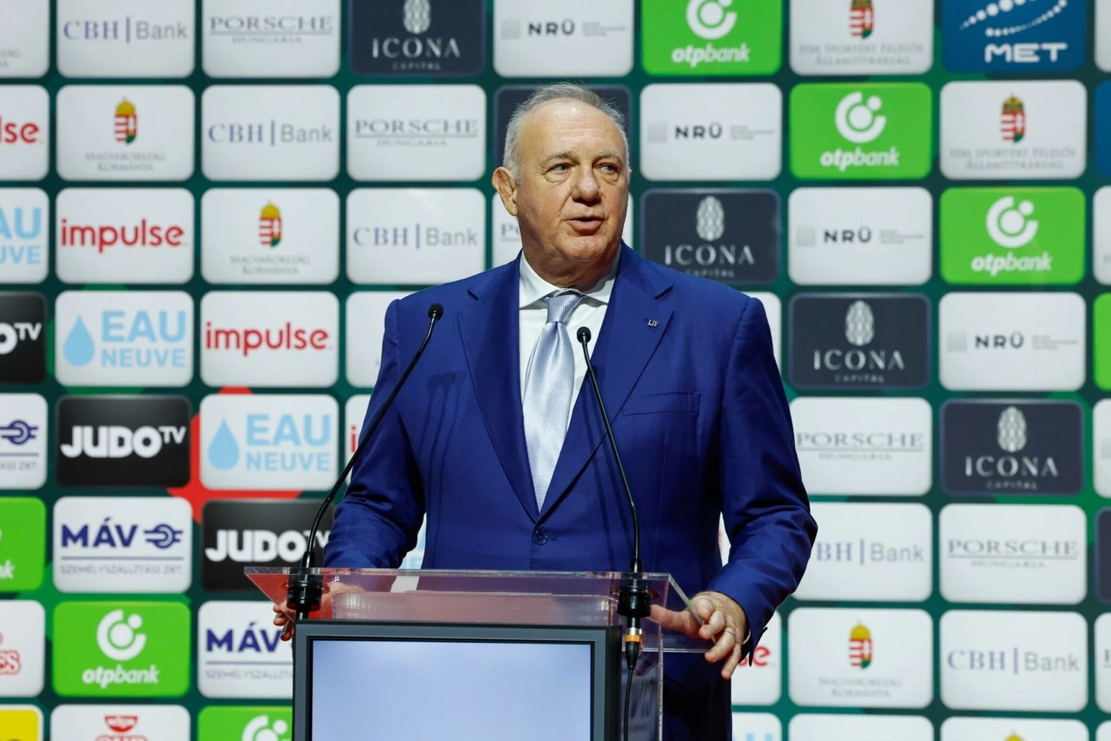 Laslo Toth: "IJF bayrağı Azərbaycana təqdim olunub - bu, Bakı-2026-ya keçidi simvolizə edir"