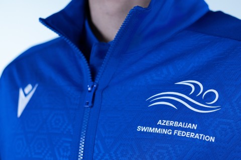 Федерация плавания Азербайджана представила новый логотип и форму спортсменов - ФОТО