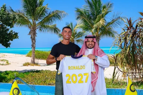 Kriştiano Ronaldo daha iki il "Əl-Nəsr"də