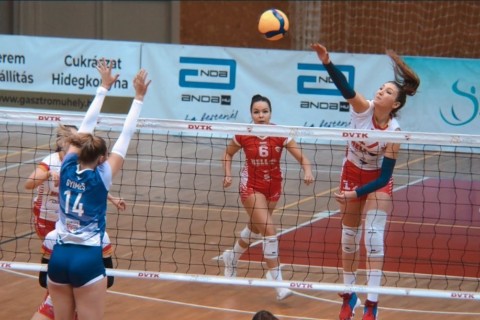 National team's outside hitter joins Azerrail
