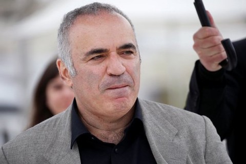Kasparov bu ölkədə dövlət çevrilişinə cəhddə ittiham olunur