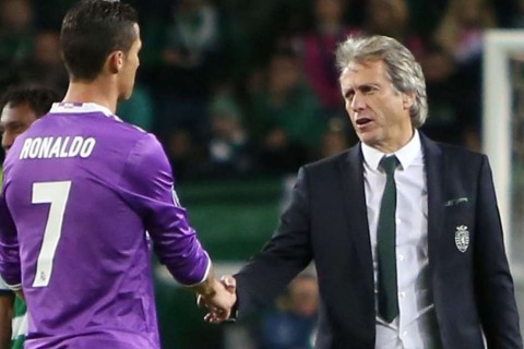Kriştiano Ronaldo həmyerlisinin "Əl-Nəsr"ə baş məşqçi təyin olunmasını istəyir