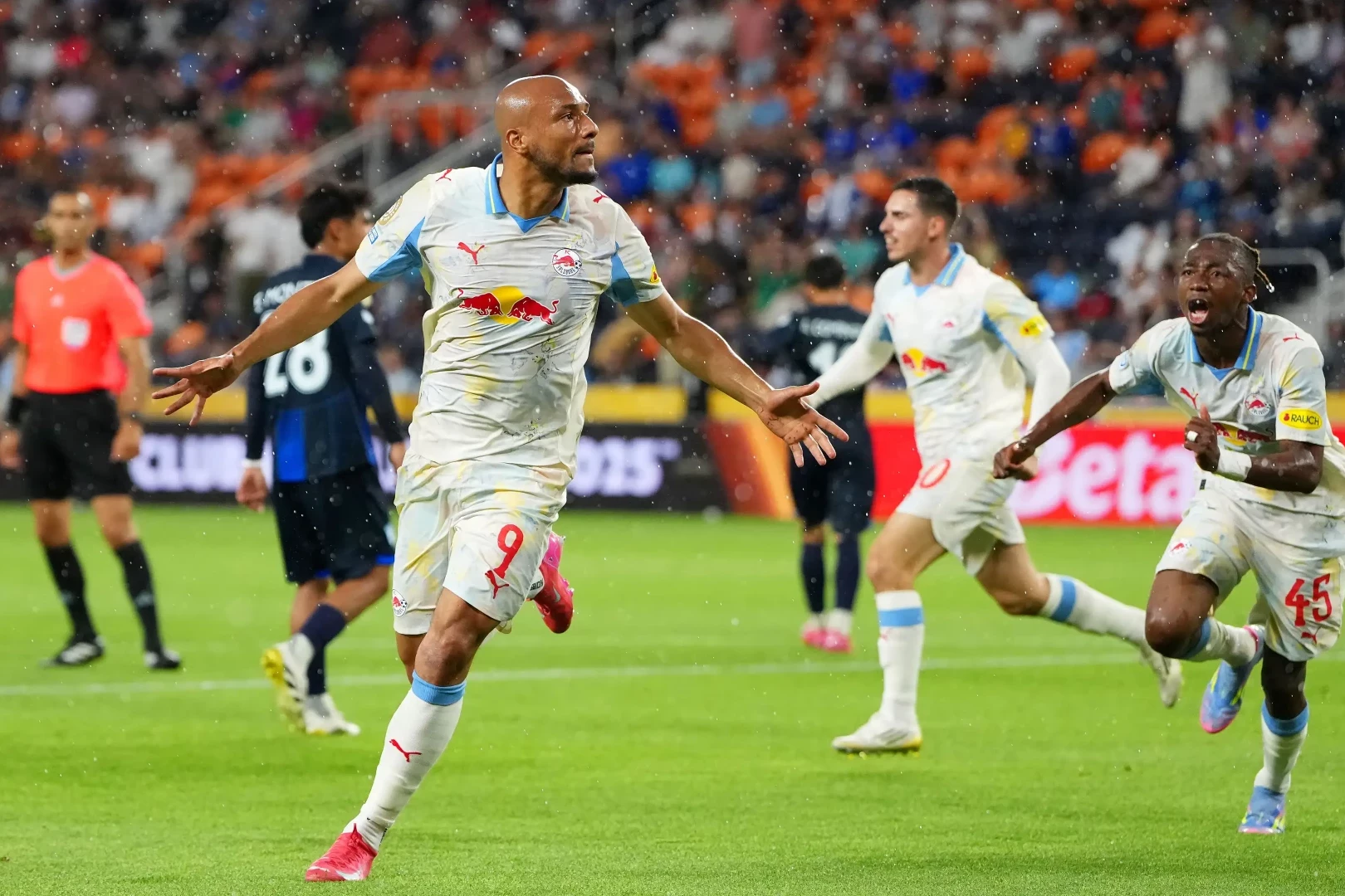 “Qarabağ” klubların dünya çempionatının iştirakçısı ilə qarşılaşacaq