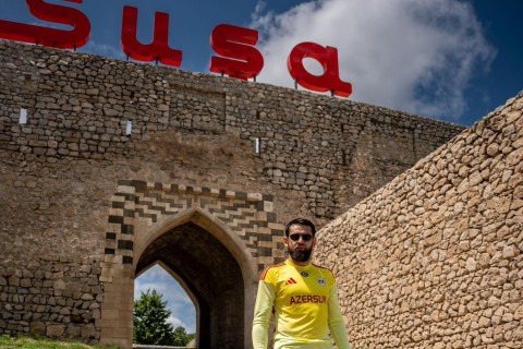 "Qarabağ"ın yeni formalarında Azərbaycan bayrağı - FOTO/VİDEO