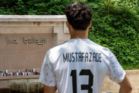 "Qarabağ"ın yeni formalarında Azərbaycan bayrağı - FOTO/VİDEO