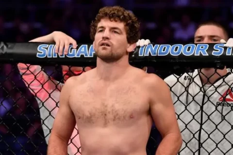 Former UFC fighter undergoes double lung transplant