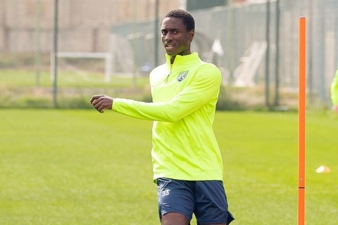 Mahamadou Ba extends contract with Kapaz