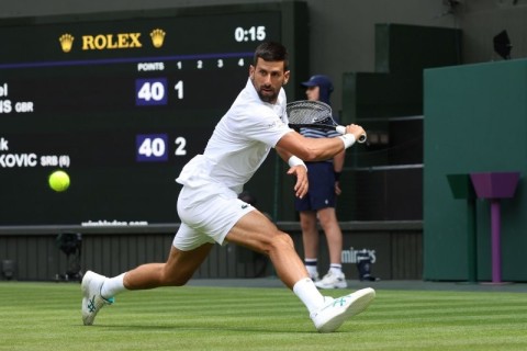 Novak Cokoviç Andre Aqassinin rekorduna şərik olub