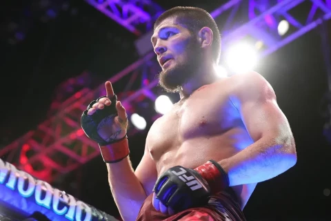 Эксперт UFC о том, кто мог бы победить в бою между Хабибом Нурмагомедовым и Илией Топурией