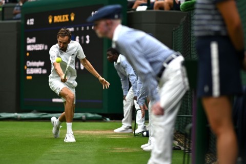 Wimbledon says goodbye to line judges after 148 years