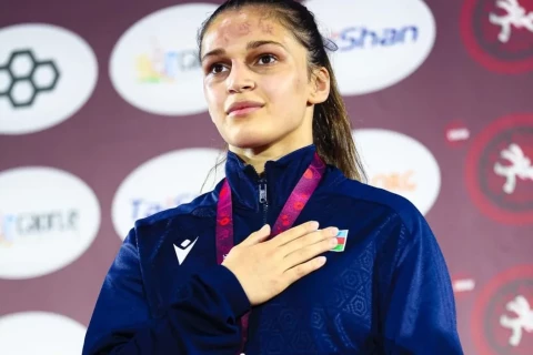 Avropa çempionumuz: "39 dərəcə qızdırma ilə güləşdim"