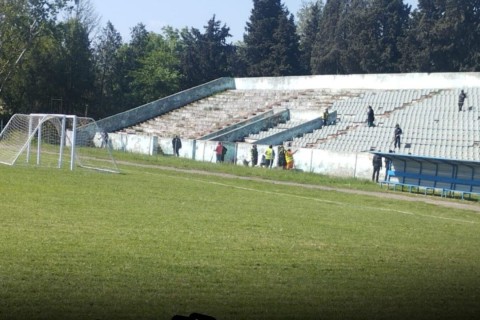 Bölgədə daha bir stadion təmirə bağlanır