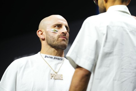 Чемпион UFC указал на слабое место непобежденного Илии Топурии