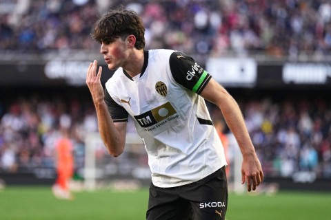 "Mançester Yunayted" transferdə "Milan"a rəqib olub