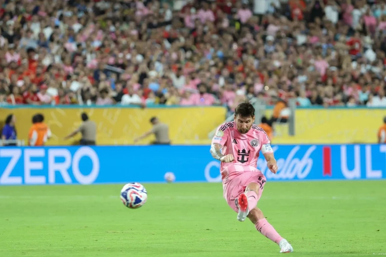 Lionel Messi 9-cu dəfə bu şərəfə layiq görülüb