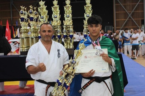 Azerbaijan’s Kyokushin team wins two medals at World Cup - PHOTO