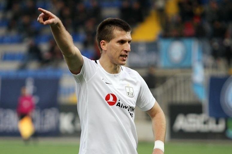 Azərbaycan çempionu olmuş serb: “İliç “Sumqayıt”dan təklif alan kimi mənə zəng vurdu”