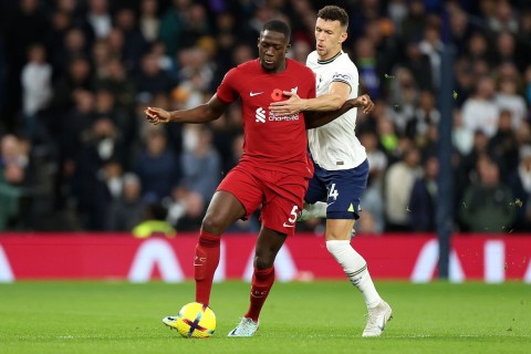 Konate "Liverpul"u tərk etmək istəyir