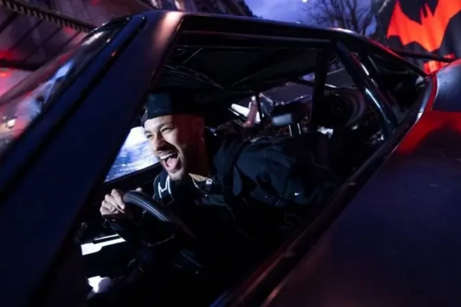 Neymar 1,5 milyon dollara betmobil alıb - FOTO/VİDEO