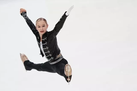 Veronika Zhilina continues training despite ISU ban on switching to Azerbaijan