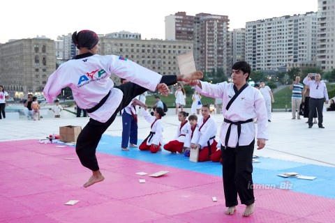 Open-air Poomsae showcase held at Heydar Aliyev Center – PHOTO