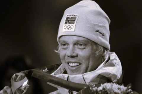 Norwegian Olympic medallist Audun Gronvold dies after lightning strike - VIDEO