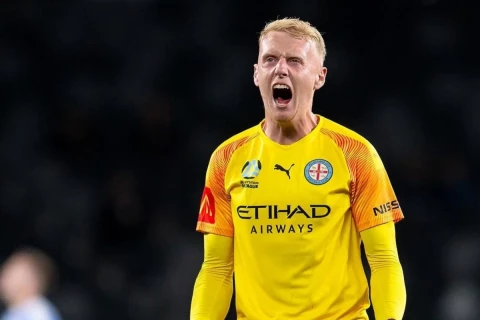 Neftchi targets former TotteNeftchinham goalkeeper Tom Glover