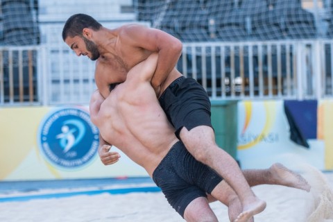 Çimərlik güləşində qaliblər bəlli olub - FOTO