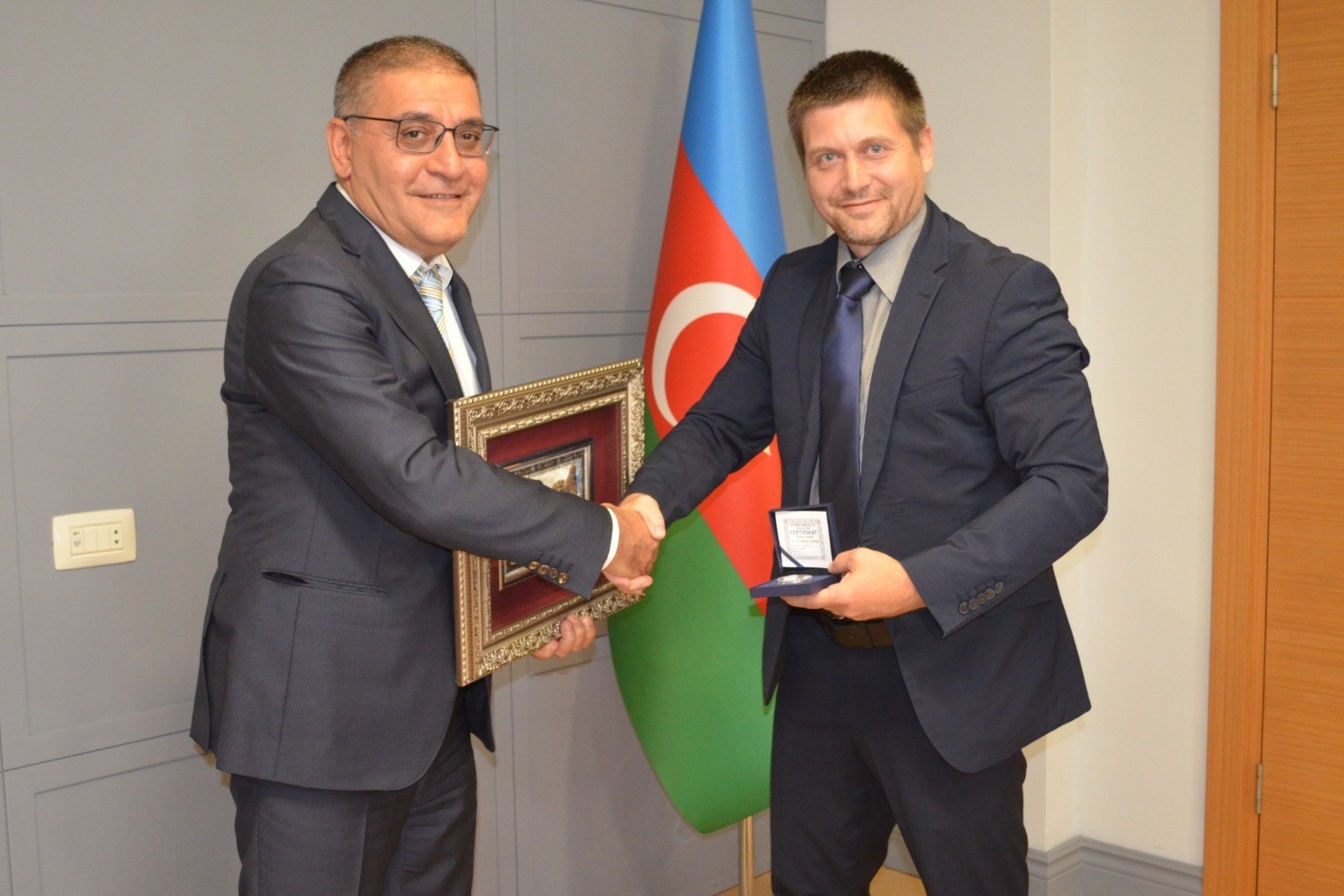 Azərbaycan və Çexiya Ağırlıqqaldırma Federasiyalarının rəhbərləri görüşüb - FOTO