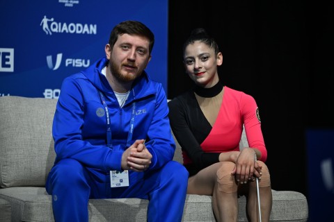 Gimnastlarımız fəxri kürsünün ən yüksək pilləsində - Universiadada ilk QIZIL – YENİLƏNİB/FOTO/VİDEO