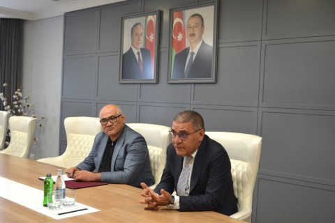 Azərbaycan və Çexiya Ağırlıqqaldırma Federasiyalarının rəhbərləri görüşüb - FOTO