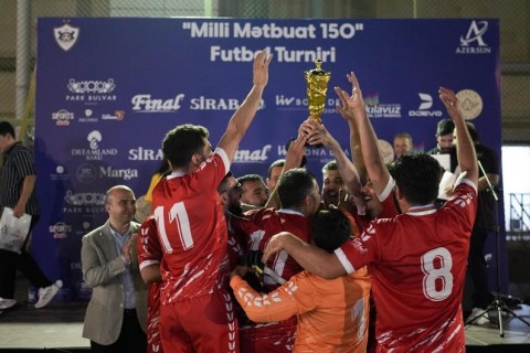 “Qarabağ”ın təşkilatçılığı ilə Milli Mətbuatın 150 illiyinə həsr olunan mini futbol turniri - FOTO