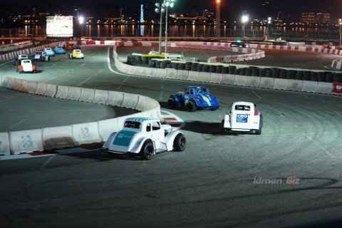 "Легенды ночи" зажгли в Баку: US Legend Cars, финал картинга и дрифт-шоу на одной трассе - ОБНОВЛЕНО/ФОТО/ВИДЕО