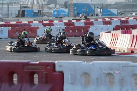 "Легенды ночи" зажгли в Баку: US Legend Cars, финал картинга и дрифт-шоу на одной трассе - ОБНОВЛЕНО/ФОТО/ВИДЕО