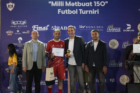 “Qarabağ”ın təşkilatçılığı ilə Milli Mətbuatın 150 illiyinə həsr olunan mini futbol turniri - FOTO