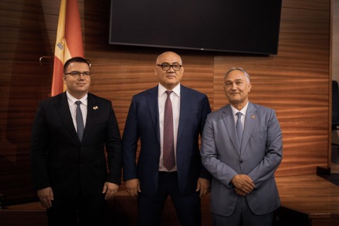 Firdovsi Umudov Avropa Ağırlıqqaldırma Federasiyasının Xüsusi Konqresində iştirak edib - FOTO