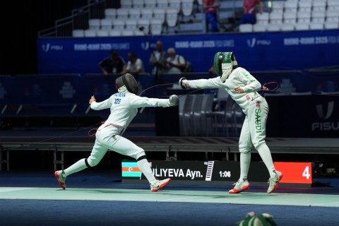 Universiada: şpaqa və sablya növləri üzrə komanda yarışlarına start verilib  - YENİLƏNİB/FOTO