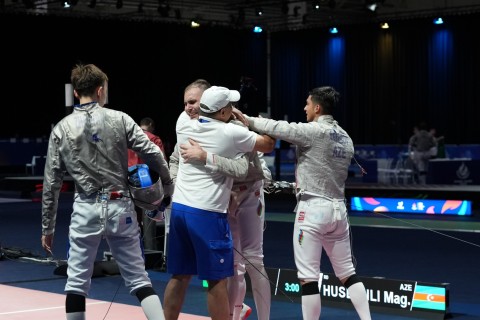 Universiada: şpaqa və sablya növləri üzrə komanda yarışlarına start verilib  - YENİLƏNİB/FOTO