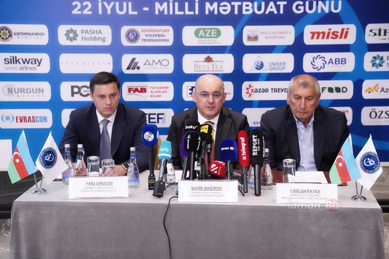 Azərbaycan Voleybol Federasiyası "İdman.biz"i təltif edib - FOTO
