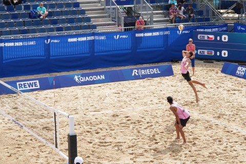 Universiada: Çimərlik voleybolçularımızdan məğlubiyyətlə start - FOTO