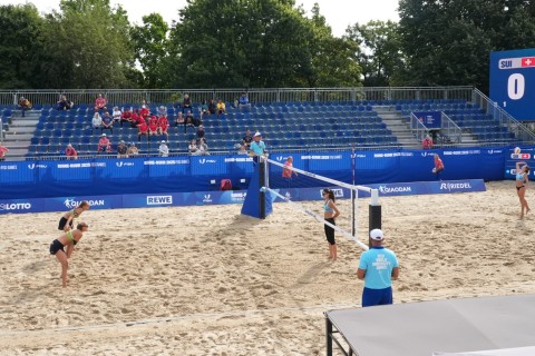 Universiada: Çimərlik voleybolçularımızdan məğlubiyyətlə start - FOTO
