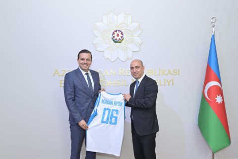 Emin Əmrullayev "Nesibe Aydın"ın prezidenti ilə görüşüb – GƏLƏCƏYƏ HESABLANIN MÜZAKİRƏ/FOTO
